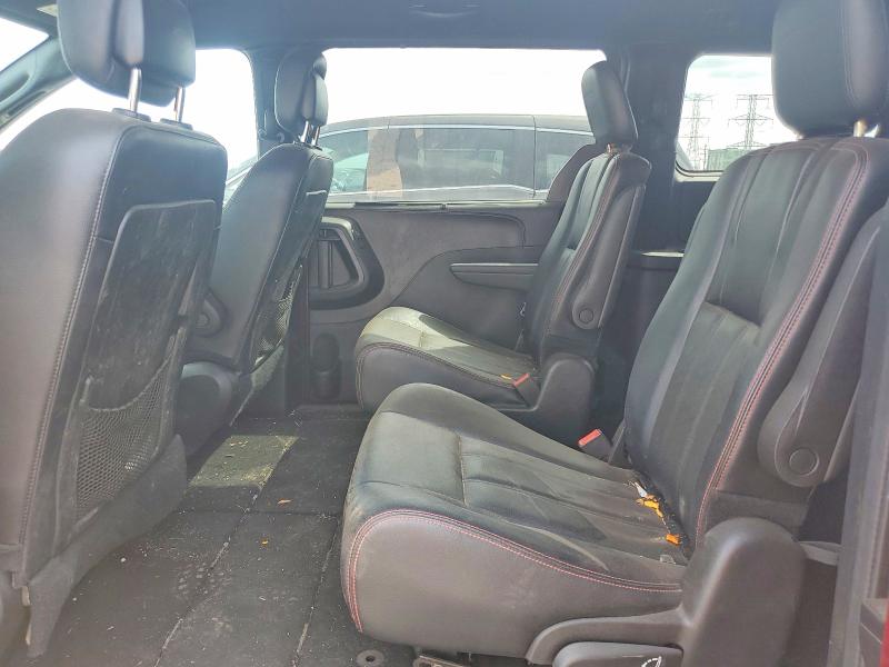 51152176 :رقم المزاد ، 2C4RDGEG5JR221644 vin ، 2018 Dodge Grand Caravan مزاد بيع