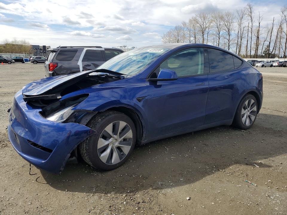 Auction sale of the 2023 Tesla Model Y, vin: 7SAYGDEE2PF790605, lot number: 48707336