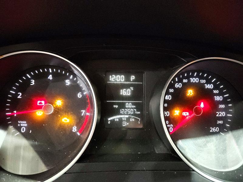 2015 Volkswagen Jetta მანქანა იყიდება აუქციონზე, vin: 3VW2K7AJ0FM332798, აუქციონის ნომერი: 47902676