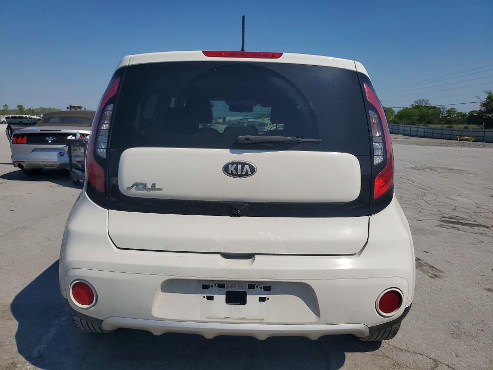 49374556 :رقم المزاد ، KNDJP3A55H7495987 vin ، 2017 Kia Soul مزاد بيع