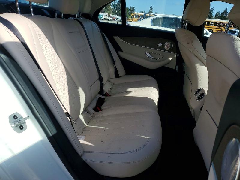 50518586 :رقم المزاد ، W1KZF8EB8MA933813 vin ، 2021 Mercedes-benz E مزاد بيع