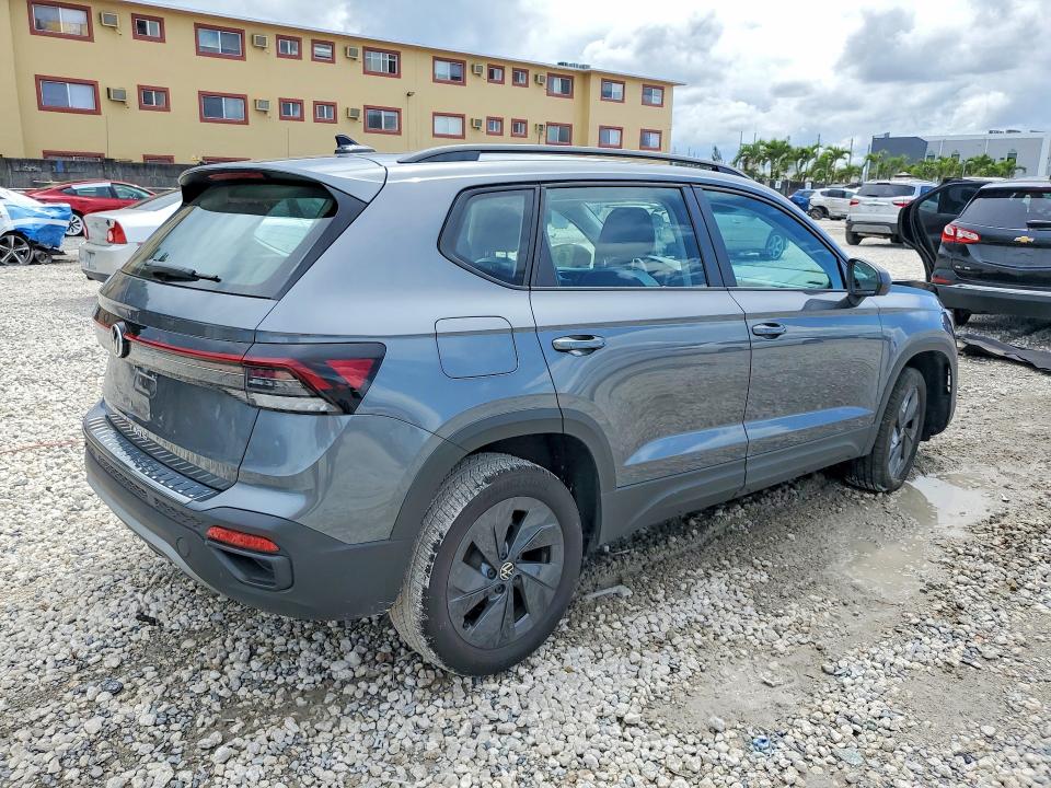 49239296 :رقم المزاد ، 3VV5C7B28SM086471 vin ، 2025 Volkswagen Taos مزاد بيع
