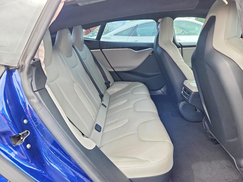 50670686 :رقم المزاد ، 5YJSA1E29GF147547 vin ، 2016 Tesla Model S مزاد بيع