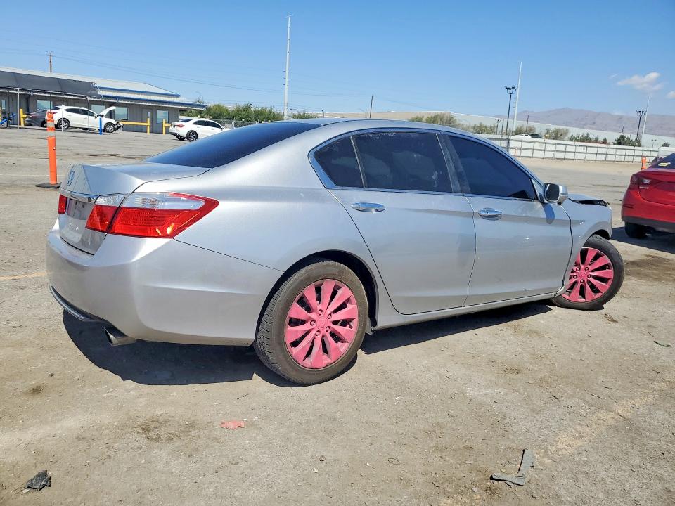Продаж на аукціоні авто 2015 Honda Accord, vin: 1HGCR2F77FA122524, номер лоту: 51209116