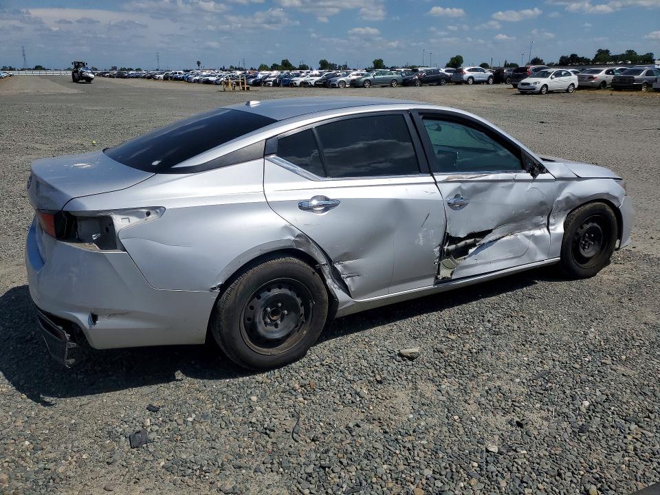 2019 Nissan Altima მანქანა იყიდება აუქციონზე, vin: 1N4BL4BV1KC155907, აუქციონის ნომერი: 51507686