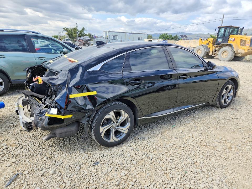 Auction sale of the 2018 Honda Accord, vin: 1HGCV1F44JA114854, lot number: 51369336