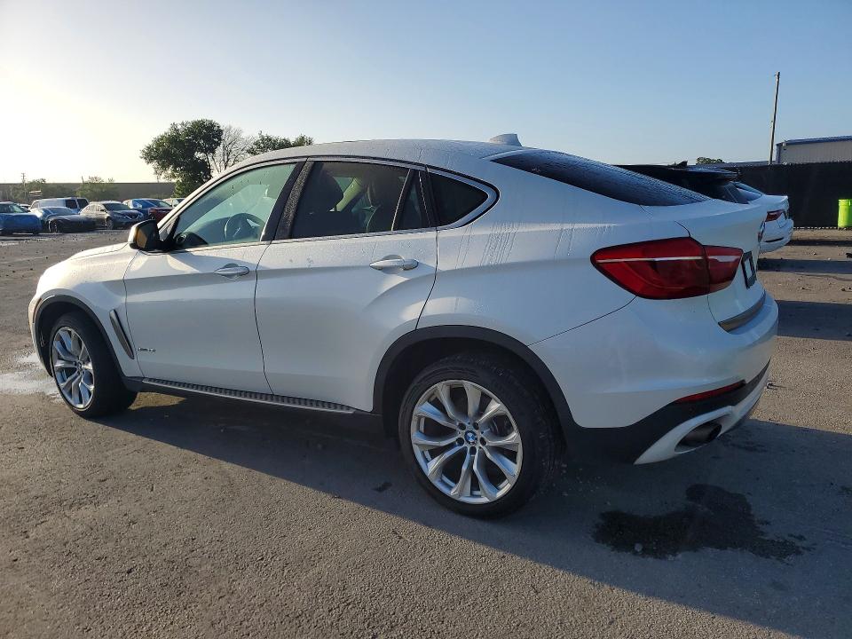 48738066 :رقم المزاد ، 5UXKU2C57F0F94838 vin ، 2015 Bmw X6 مزاد بيع