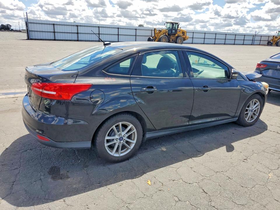 Продаж на аукціоні авто 2015 Ford Focus, vin: 1FADP3F21FL217223, номер лоту: 50530516