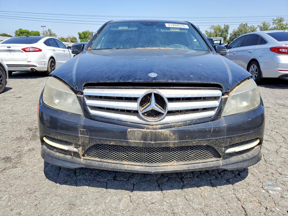 2011 Mercedes-benz C მანქანა იყიდება აუქციონზე, vin: WDDGF5EB1BR140440, აუქციონის ნომერი: 51494576