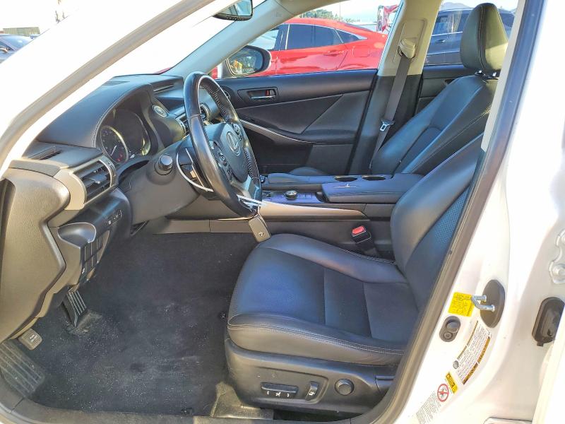 49949456 :رقم المزاد ، JTHBA1D22G5004439 vin ، 2016 Lexus Is مزاد بيع