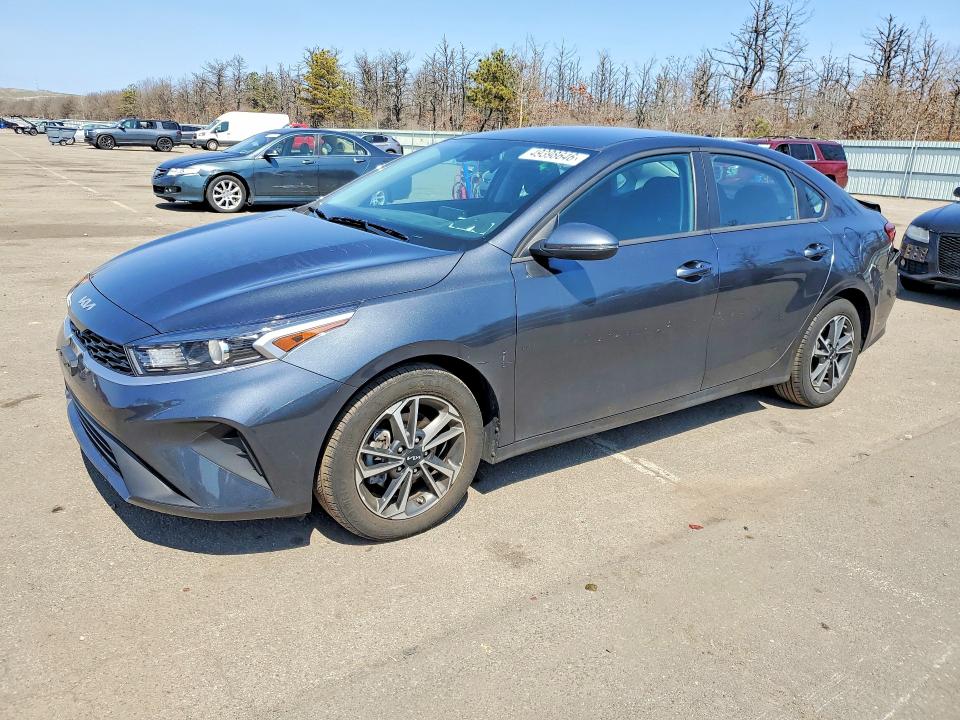 2024 Kia Forte მანქანა იყიდება აუქციონზე, vin: 3KPF24AD4RE810216, აუქციონის ნომერი: 49398646