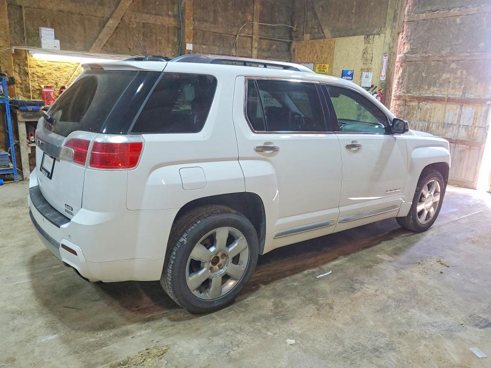 50679456 :رقم المزاد ، 2GKFLZE35F6435707 vin ، 2015 Gmc Terrain مزاد بيع