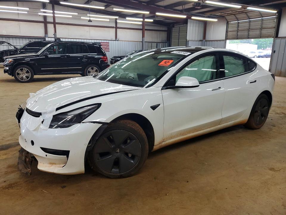 51565146 :رقم المزاد ، 5YJ3E1EB5NF180969 vin ، 2022 Tesla Model 3 مزاد بيع