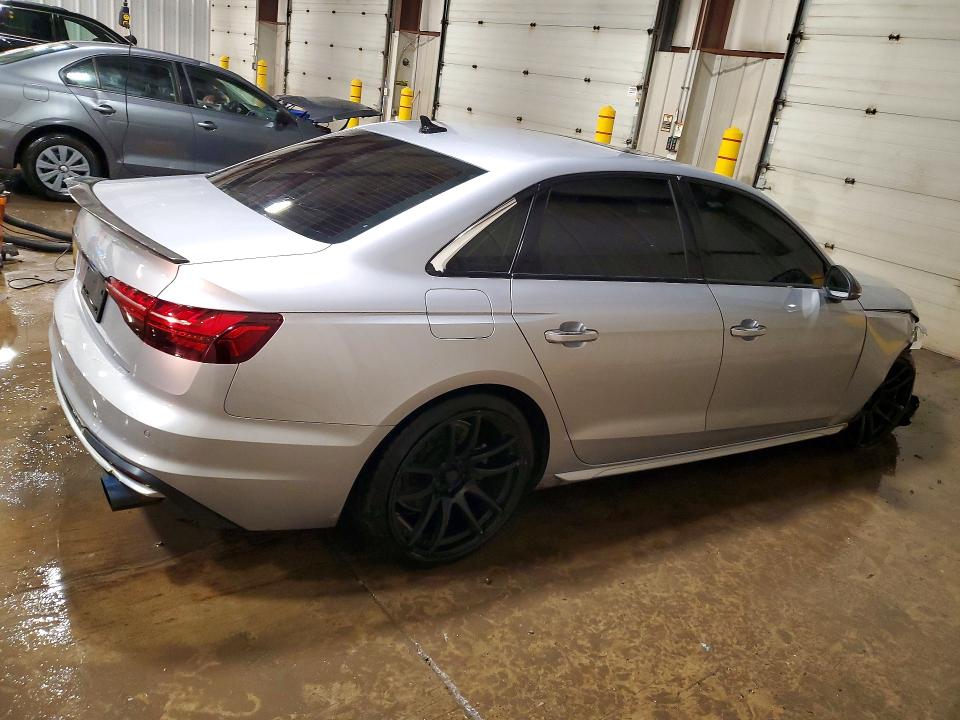 Продажа на аукционе авто 2022 Audi A4, vin: WAUABAF46NN000803, номер лота: 51852316
