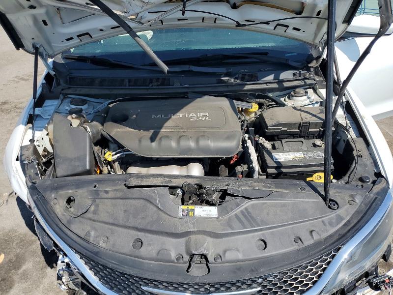 Продажа на аукционе авто 2015 Chrysler 200, vin: 1C3CCCAB3FN527004, номер лота: 51805636
