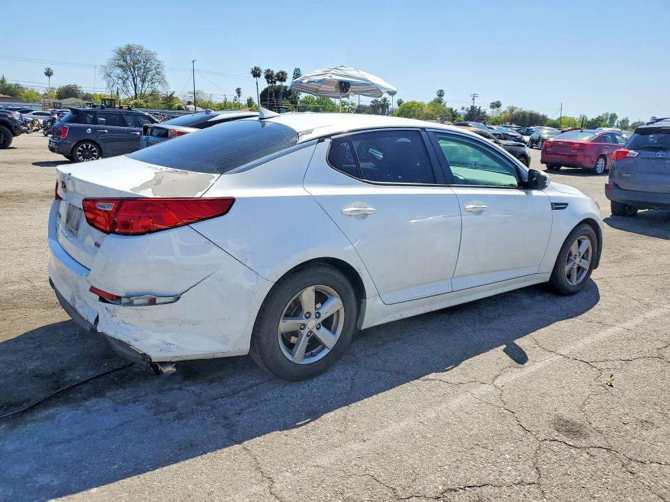 2015 Kia Optima მანქანა იყიდება აუქციონზე, vin: 5XXGM4A72FG406875, აუქციონის ნომერი: 49951226