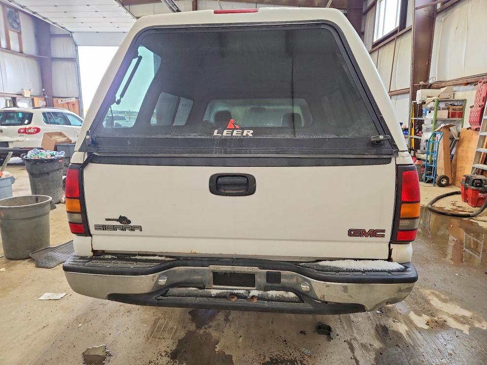 Продаж на аукціоні авто 2005 Gmc New Sierra, vin: 1GTEC14X75Z269254, номер лоту: 51199026