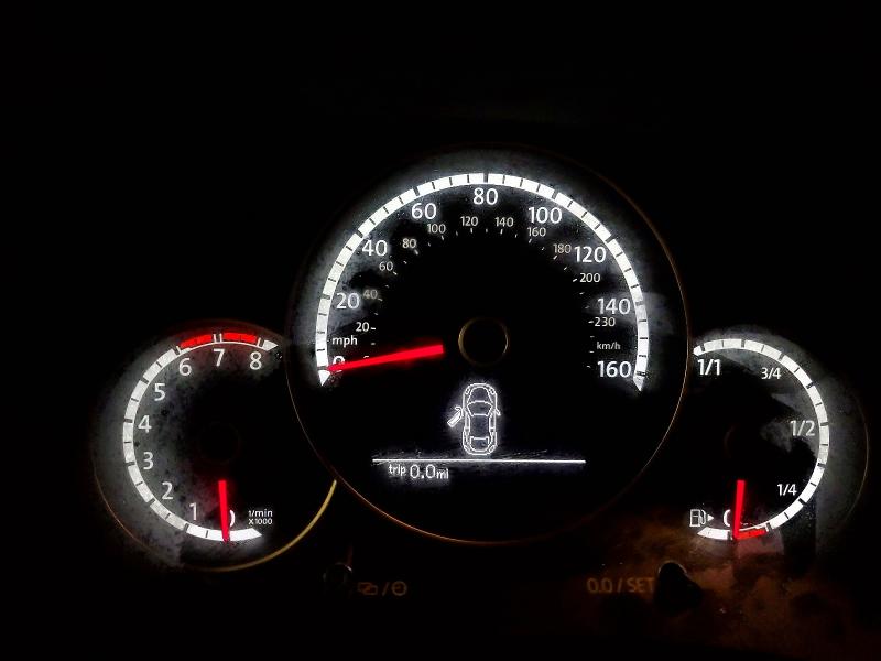 48798796 :رقم المزاد ، 3VW5X7AT5EM801057 vin ، 2014 Volkswagen Beetle مزاد بيع