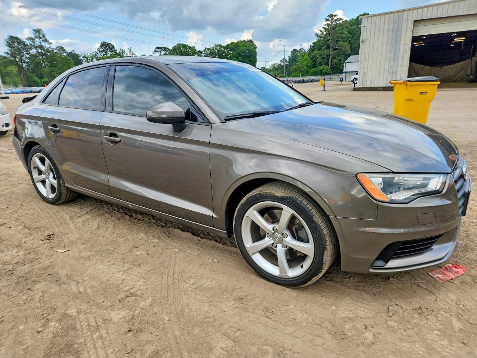 Продаж на аукціоні авто 2015 Audi A3, vin: WAUACGFF1F1079095, номер лоту: 48905166