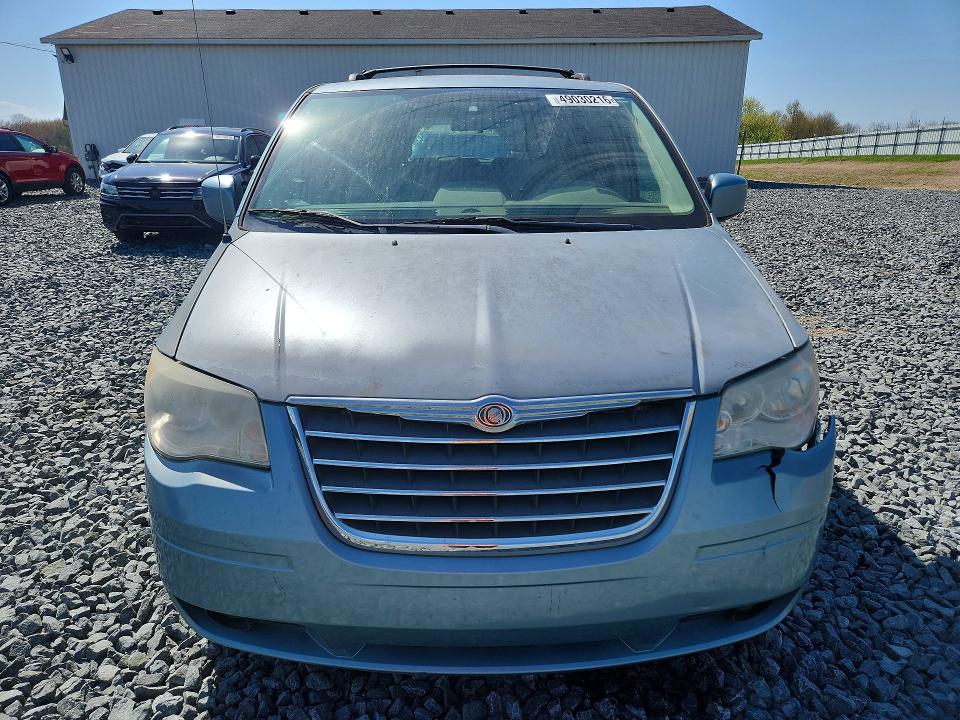 49030216 :رقم المزاد ، 2A8HR54139R568182 vin ، 2009 Chrysler Town & Country مزاد بيع