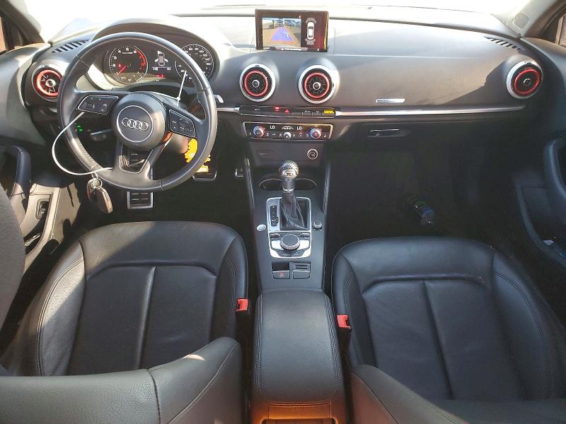 48898856 :رقم المزاد ، WAUJ8GFF1J1034376 vin ، 2018 Audi A3 مزاد بيع