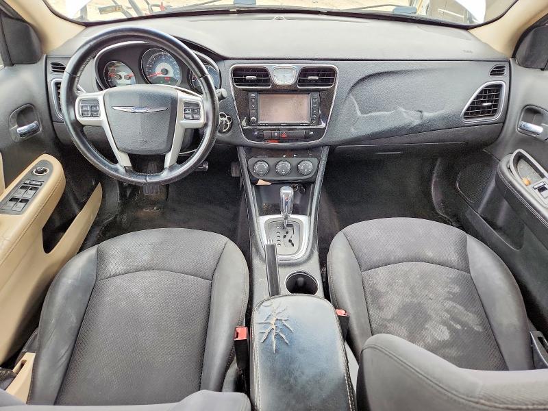 51479616 :رقم المزاد ، 1C3BC1FBXBN581371 vin ، 2011 Chrysler 200 مزاد بيع