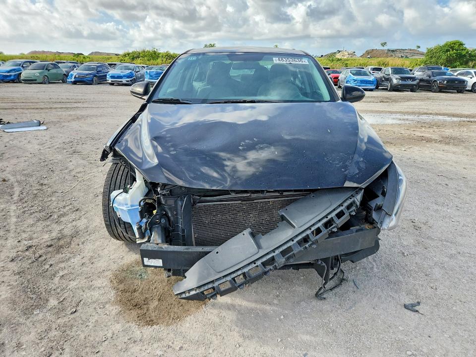 Продажа на аукционе авто 2018 Hyundai Elantra, vin: 5NPD84LF0JH366577, номер лота: 48353636