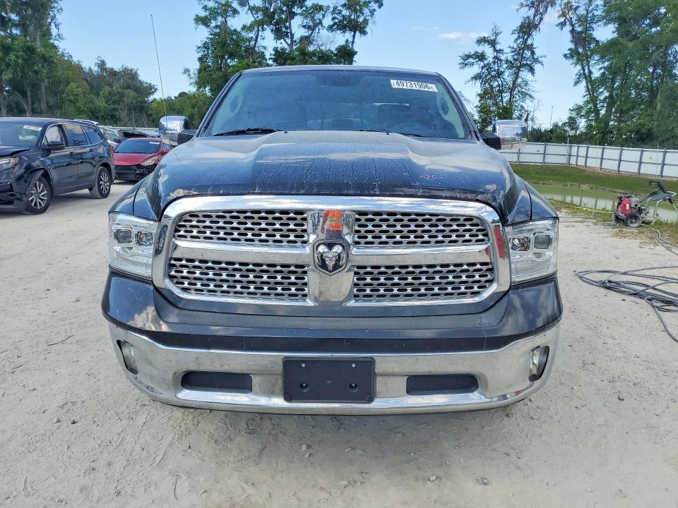 49731906 :رقم المزاد ، 1C6RR6NM7FS715003 vin ، 2015 Ram 1500 مزاد بيع