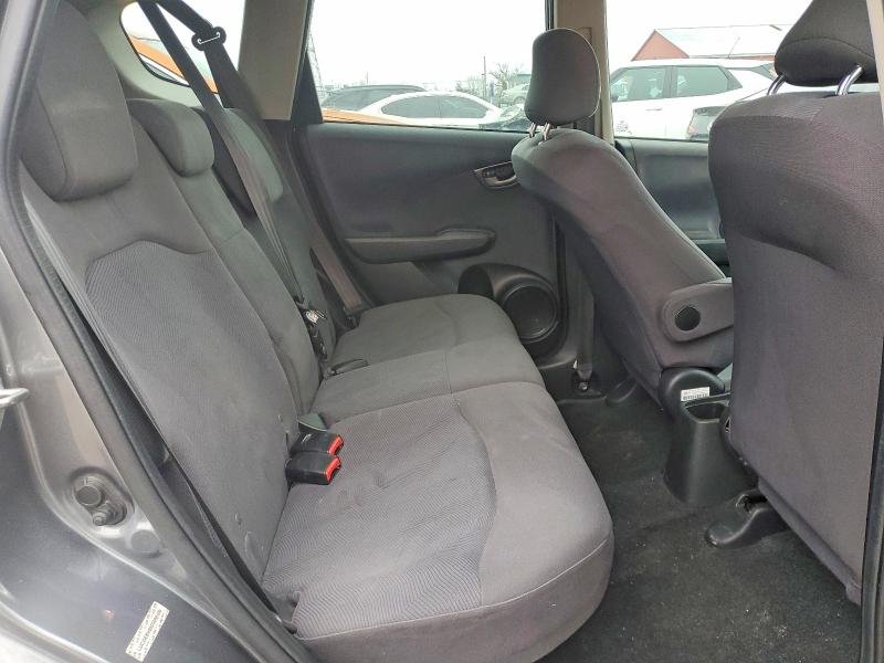 2013 Honda Fit მანქანა იყიდება აუქციონზე, vin: LUCGE8H50D3008100, აუქციონის ნომერი: 47590166