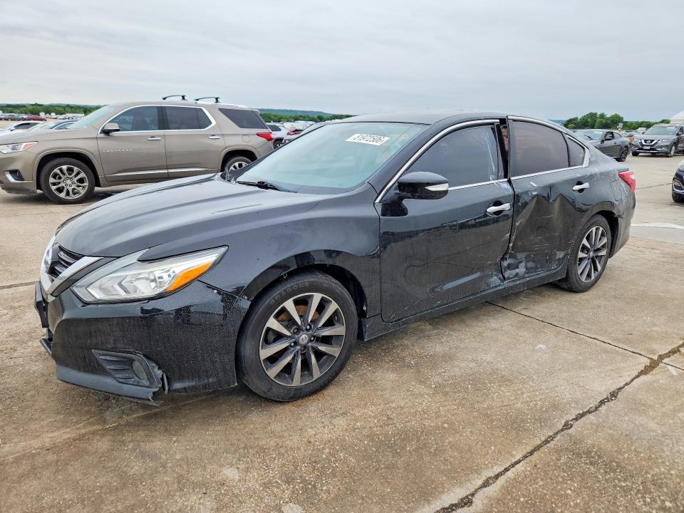 2017 Nissan Altima მანქანა იყიდება აუქციონზე, vin: 1N4AL3AP0HC187748, აუქციონის ნომერი: 51972506