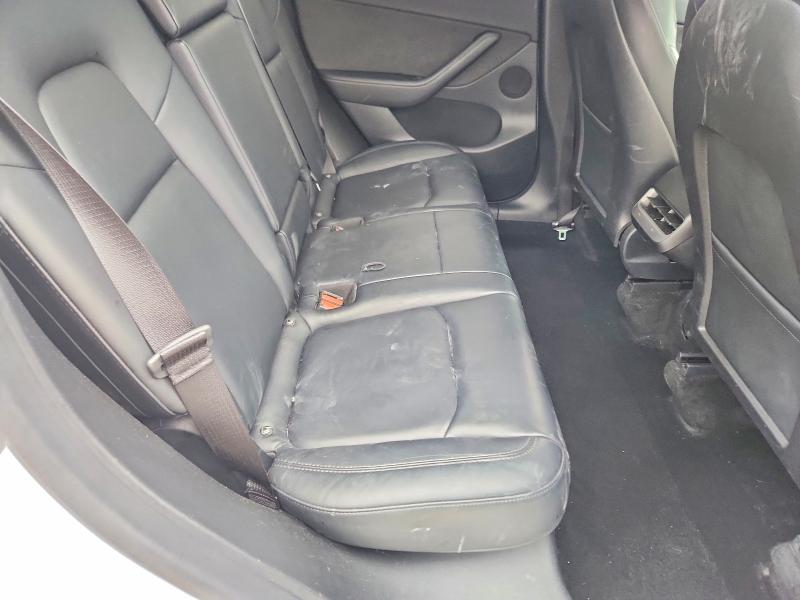 51147106 :رقم المزاد ، 7SAYGDEF0NF452268 vin ، 2022 Tesla Model Y مزاد بيع