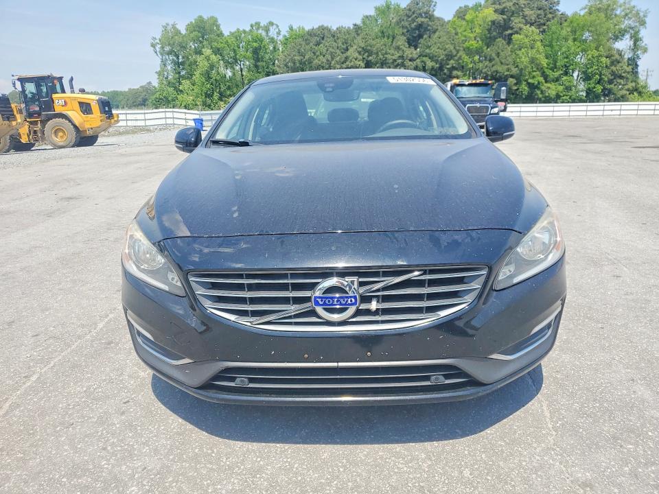 51302556 :رقم المزاد ، YV126MFK2F1336222 vin ، 2015 Volvo S60 مزاد بيع