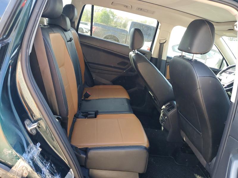 49958256 :رقم المزاد ، 3VV2B7AX6JM150508 vin ، 2018 Volkswagen Tiguan مزاد بيع
