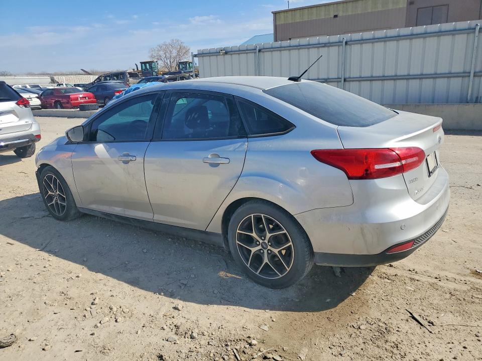 48844506 :رقم المزاد ، 1FADP3H22JL203515 vin ، 2018 Ford Focus مزاد بيع