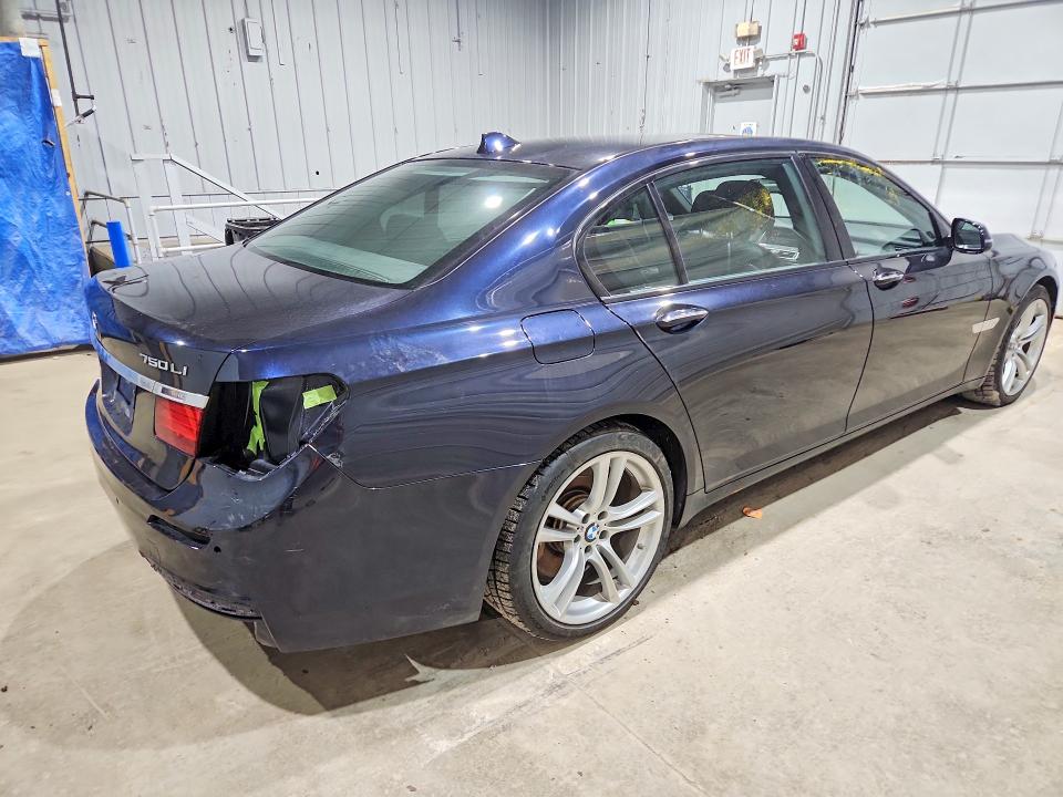 Продажа на аукционе авто 2015 Bmw 750, vin: WBAYF8C50FD654860, номер лота: 48158536