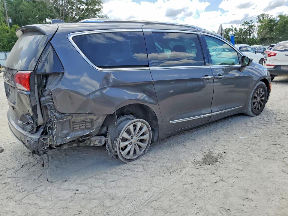 Продажа на аукционе авто 2020 Chrysler Pacifica, vin: 2C4RC1BG1LR176497, номер лота: 50893406