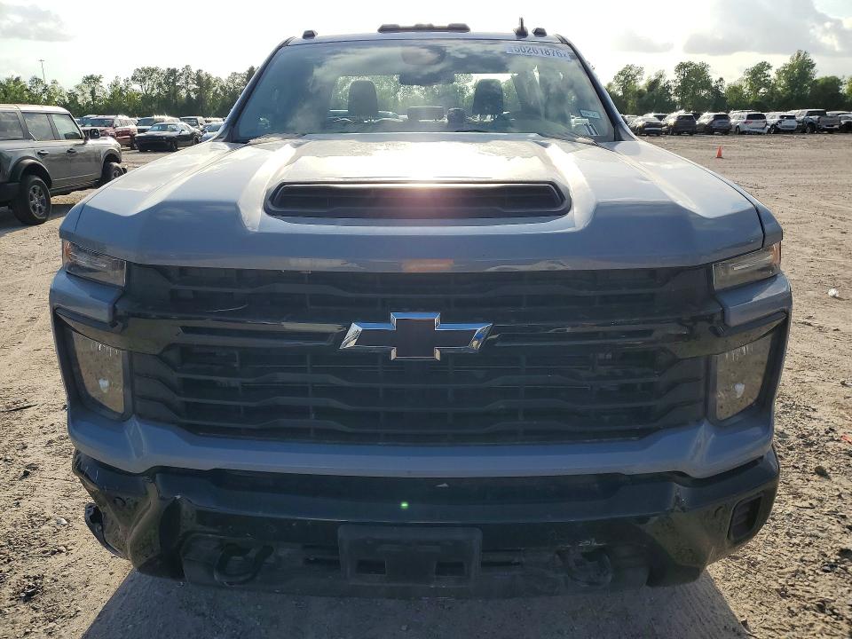 Продаж на аукціоні авто 2025 Chevrolet Silverado, vin: 2GC4KMEY2S1186343, номер лоту: 50261876