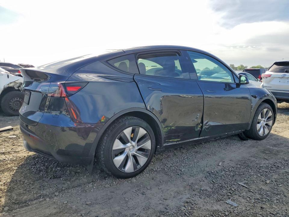 50799546 :رقم المزاد ، 7SAYGDED2RF046450 vin ، 2024 Tesla Model Y مزاد بيع
