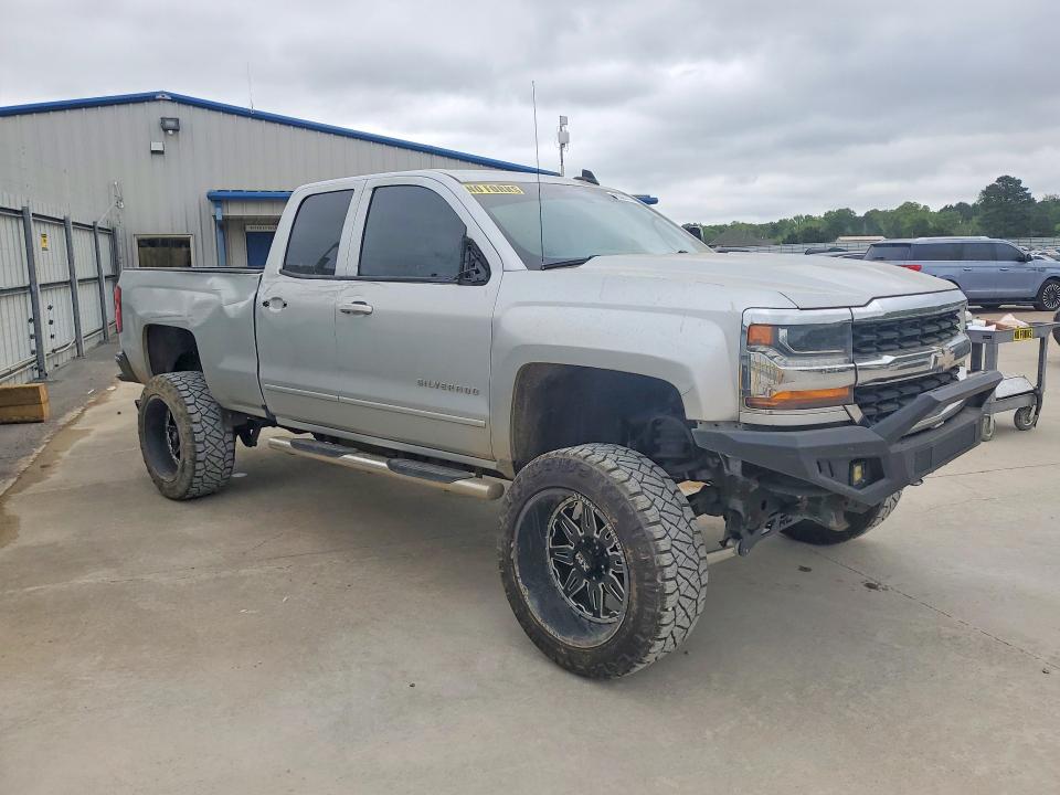48606706 :رقم المزاد ، 1GCRCREC2JZ188572 vin ، 2018 Chevrolet Silverado مزاد بيع