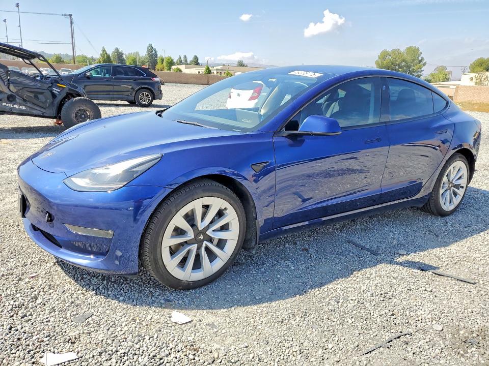 2022 Tesla Model 3 მანქანა იყიდება აუქციონზე, vin: 5YJ3E1EB6NF211002, აუქციონის ნომერი: 49336726
