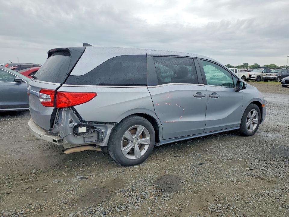 48123576 :رقم المزاد ، 5FNRL6H78KB003557 vin ، 2019 Honda Odyssey مزاد بيع