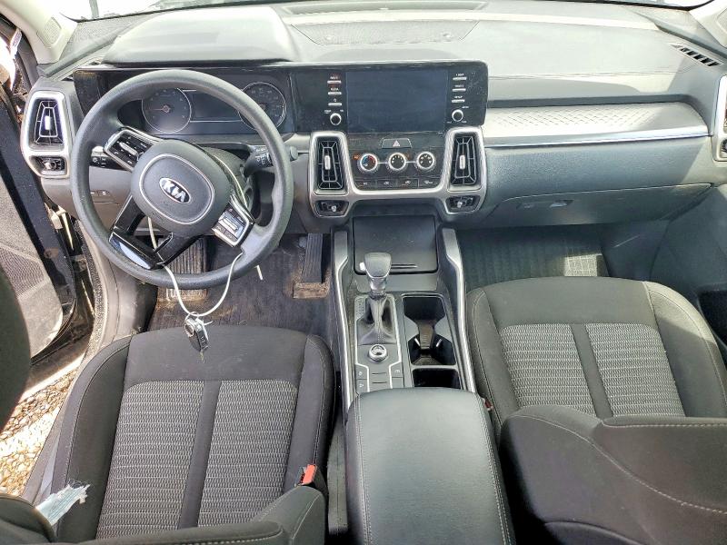 48977136 :رقم المزاد ، 5XYRG4LC6MG023170 vin ، 2021 Kia Sorento مزاد بيع