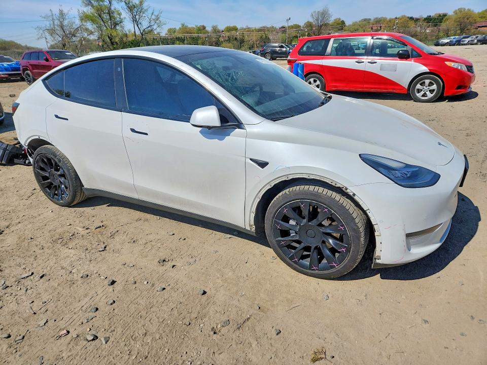 Продажа на аукционе авто 2021 Tesla Model Y, vin: 5YJYGDEE7MF210421, номер лота: 49101466