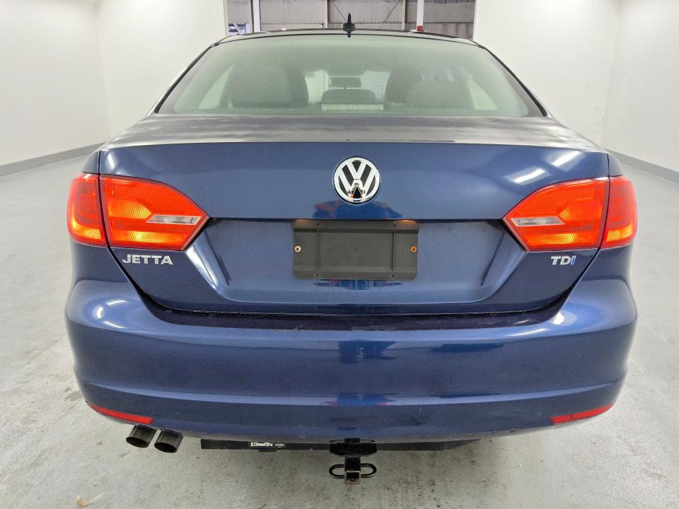 Продажа на аукционе авто 2011 Volkswagen Jetta, vin: 3VWLL7AJ7BM122775, номер лота: 47125036