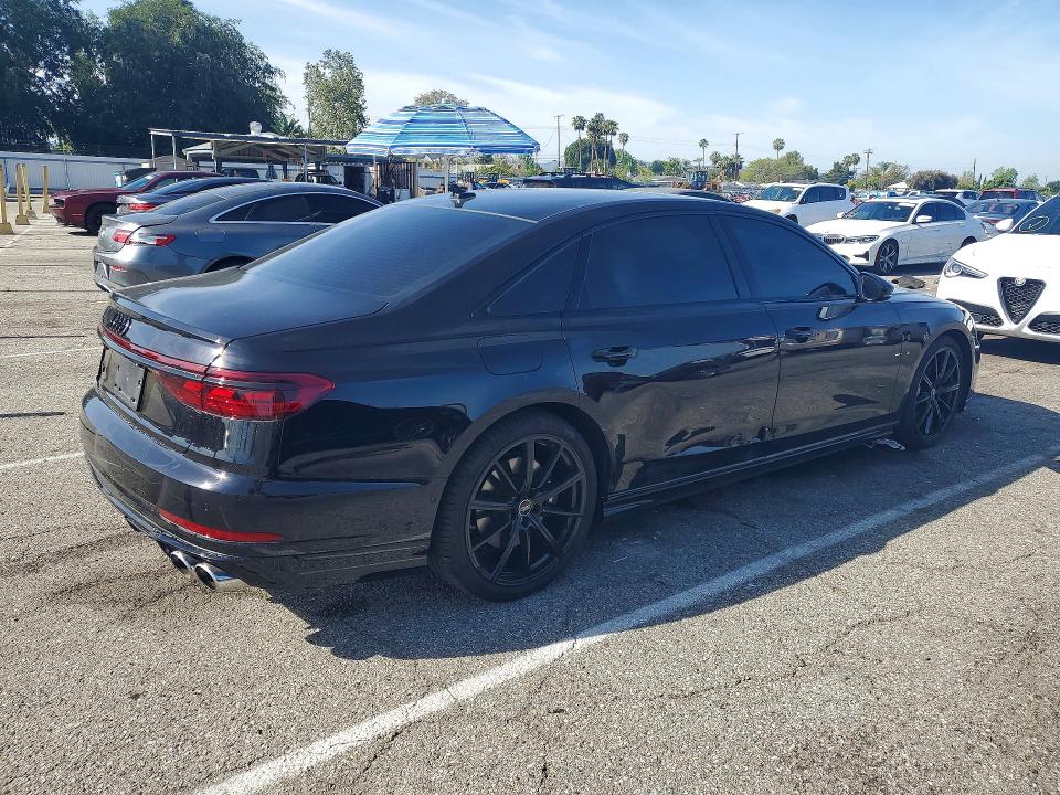 48603306 :رقم المزاد ، WAULSAF80RN012625 vin ، 2024 Audi S8 مزاد بيع