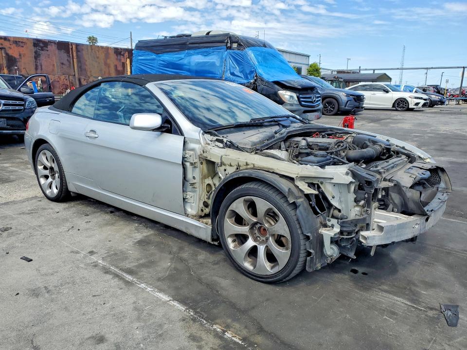 Продажа на аукционе авто 2005 Bmw 645, vin: WBAEK73465B261164, номер лота: 51003486