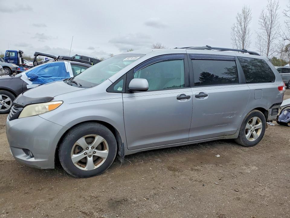 Продажа на аукционе авто 2011 Toyota Sienna, vin: 5TDZK3DC4BS028598, номер лота: 50274736