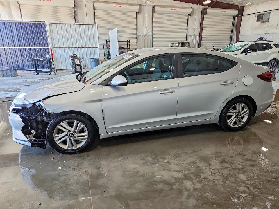 48486706 :رقم المزاد ، 5NPD84LF9KH428172 vin ، 2019 Hyundai Elantra مزاد بيع