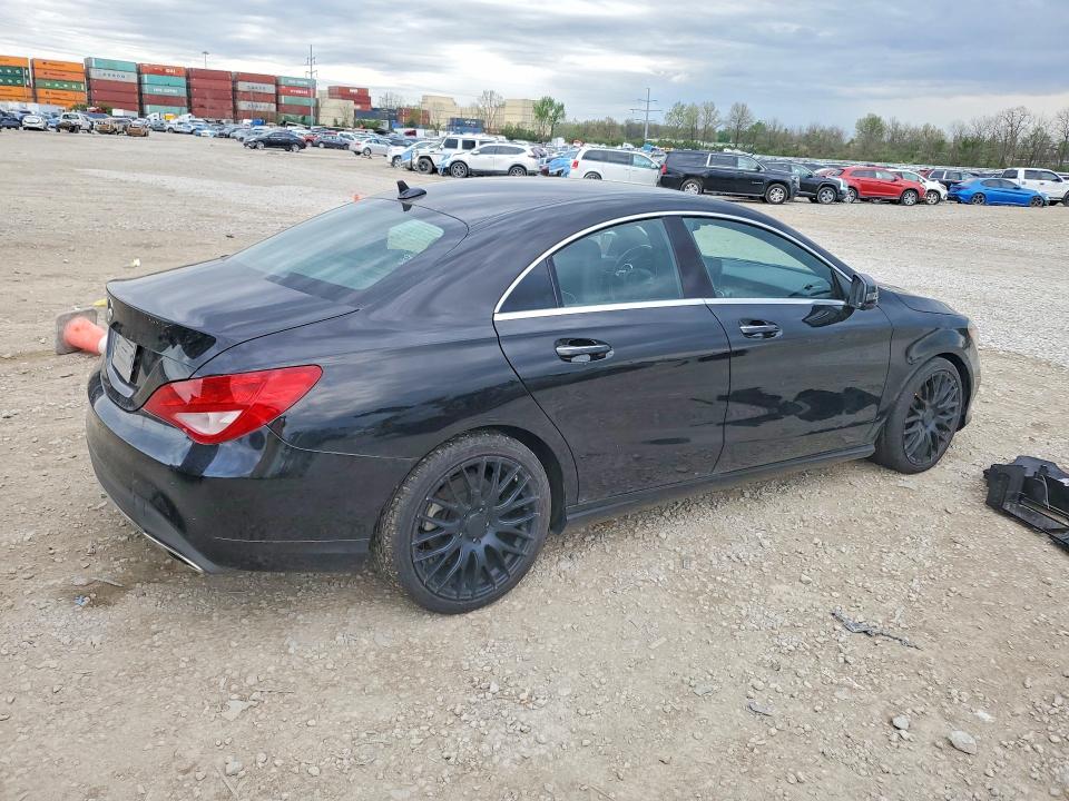 50357876 :رقم المزاد ، WDDSJ4EB5KN704696 vin ، 2019 Mercedes-benz Cla مزاد بيع