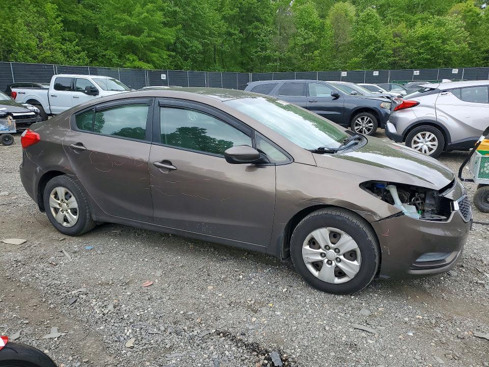 2014 Kia Forte მანქანა იყიდება აუქციონზე, vin: KNAFK4A62E5213263, აუქციონის ნომერი: 51413566